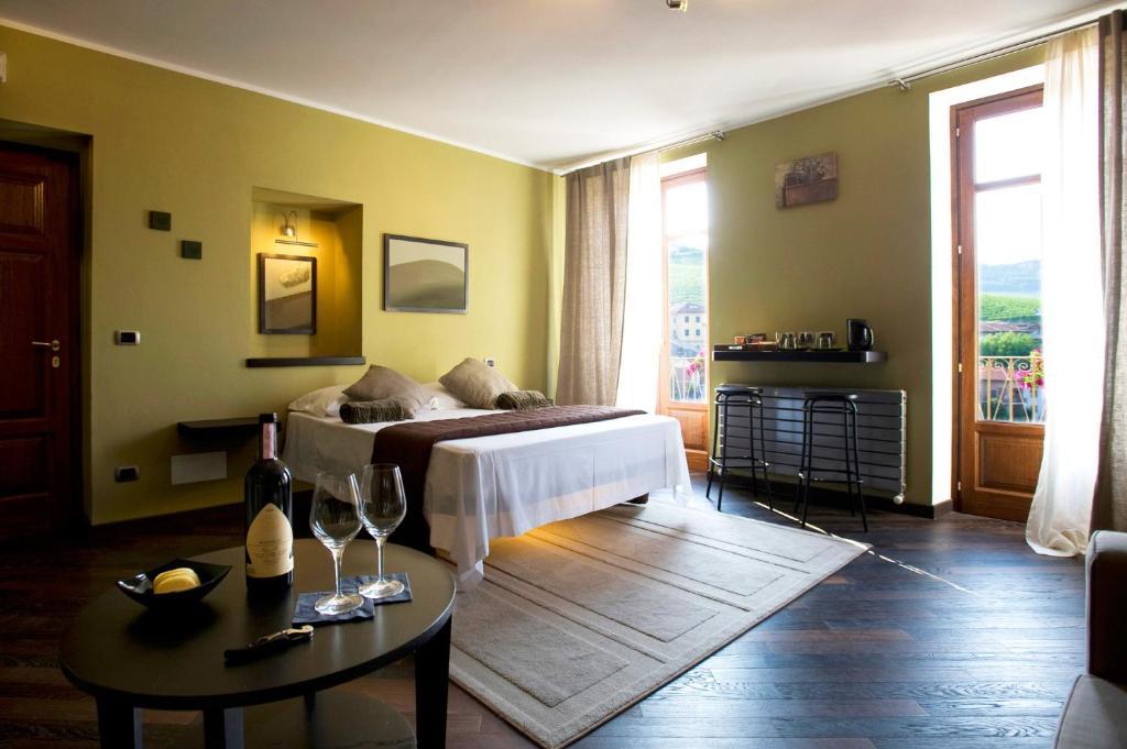 Casa Svizzera Agriturismo Barolo Cameră foto